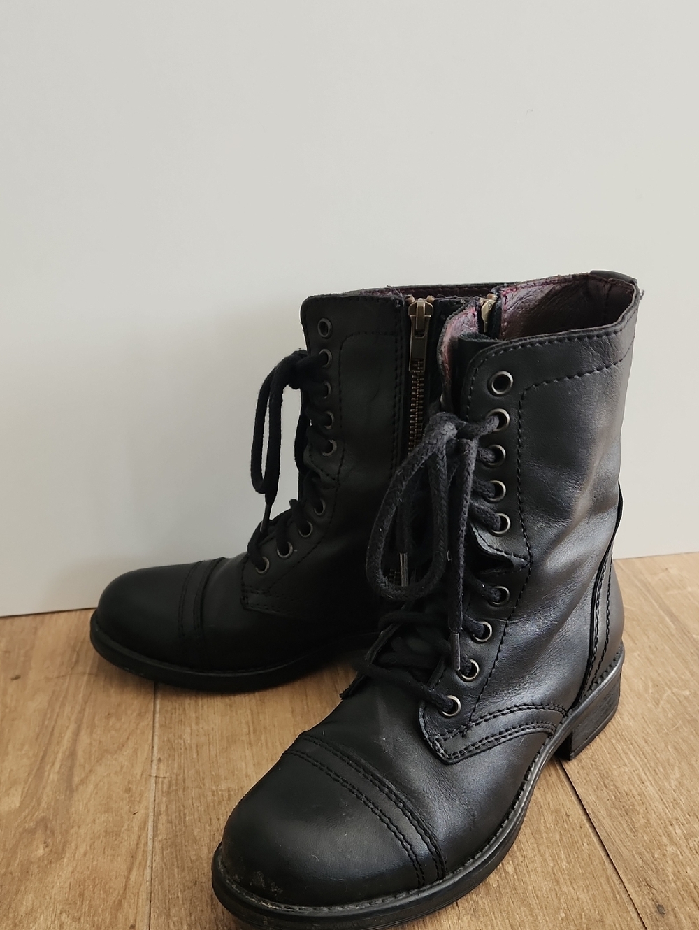 Steve Madden Black Lace-Up Ankle Boots with Side Zipper